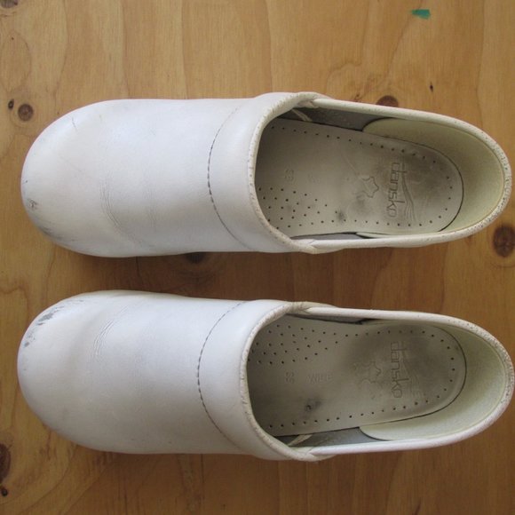 White Dansko Profesional Clogs, Wide - Picture 3 of 8